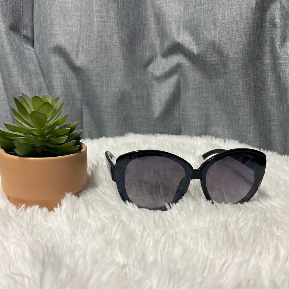 Jessica Simpson Sunglasses
